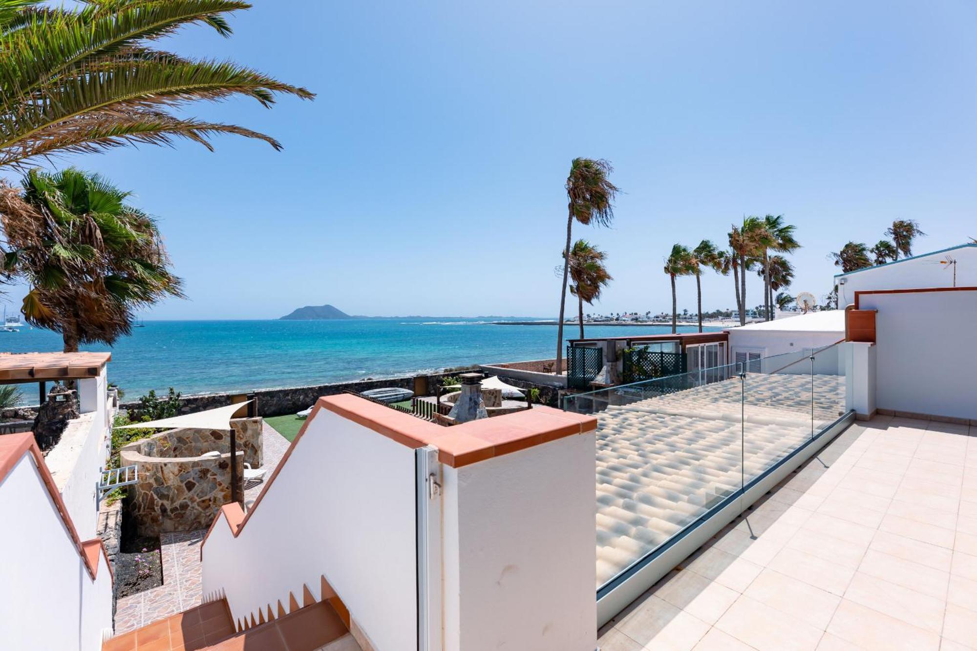 Villa Marina I Beachfront Corralejo By Holidays Home المظهر الخارجي الصورة